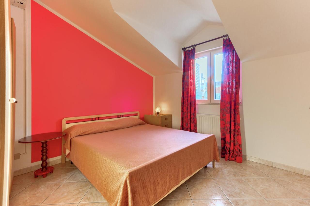 Villa Vittorio Seget Vranjica Exterior foto