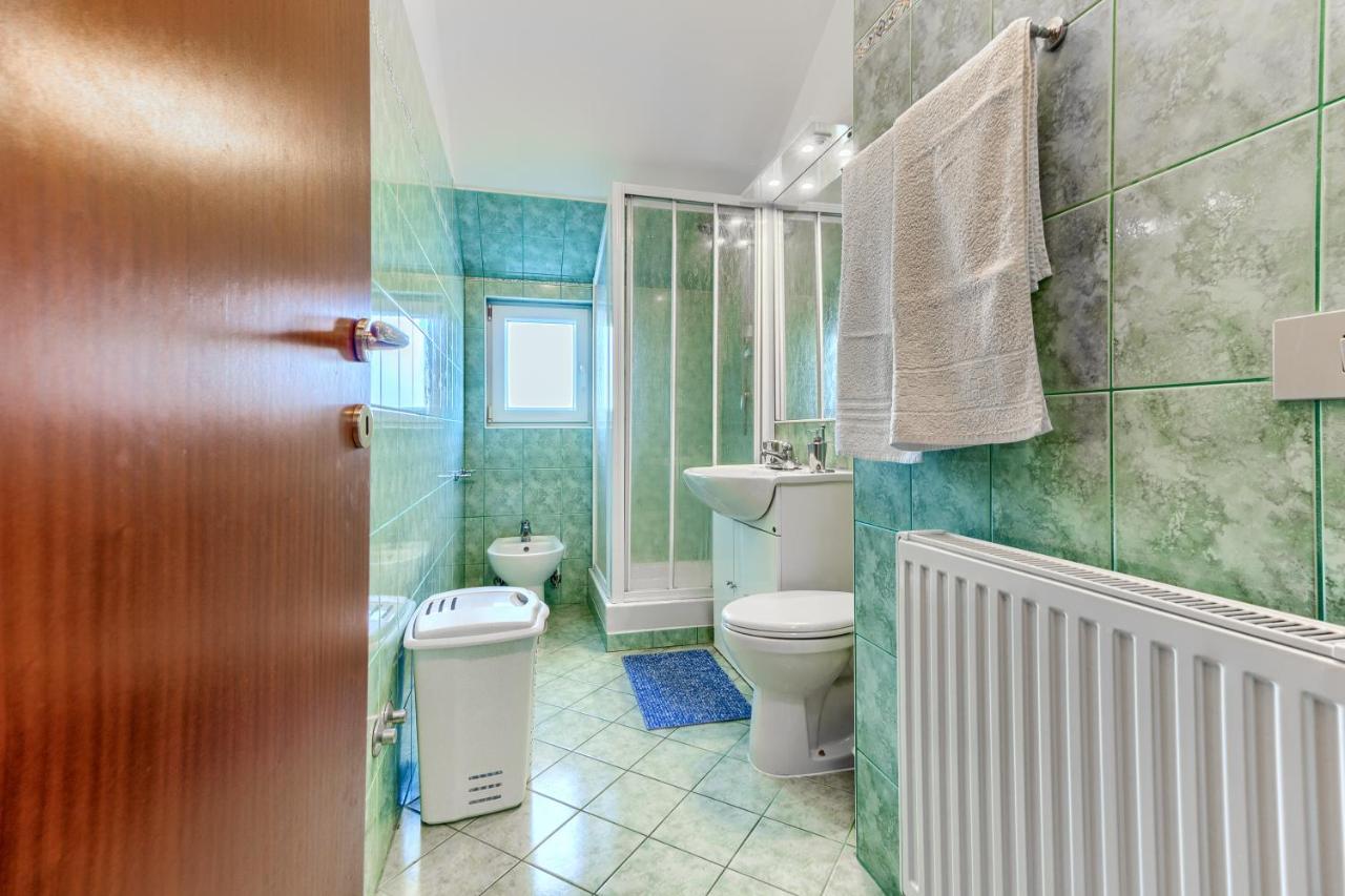 Villa Vittorio Seget Vranjica Exterior foto
